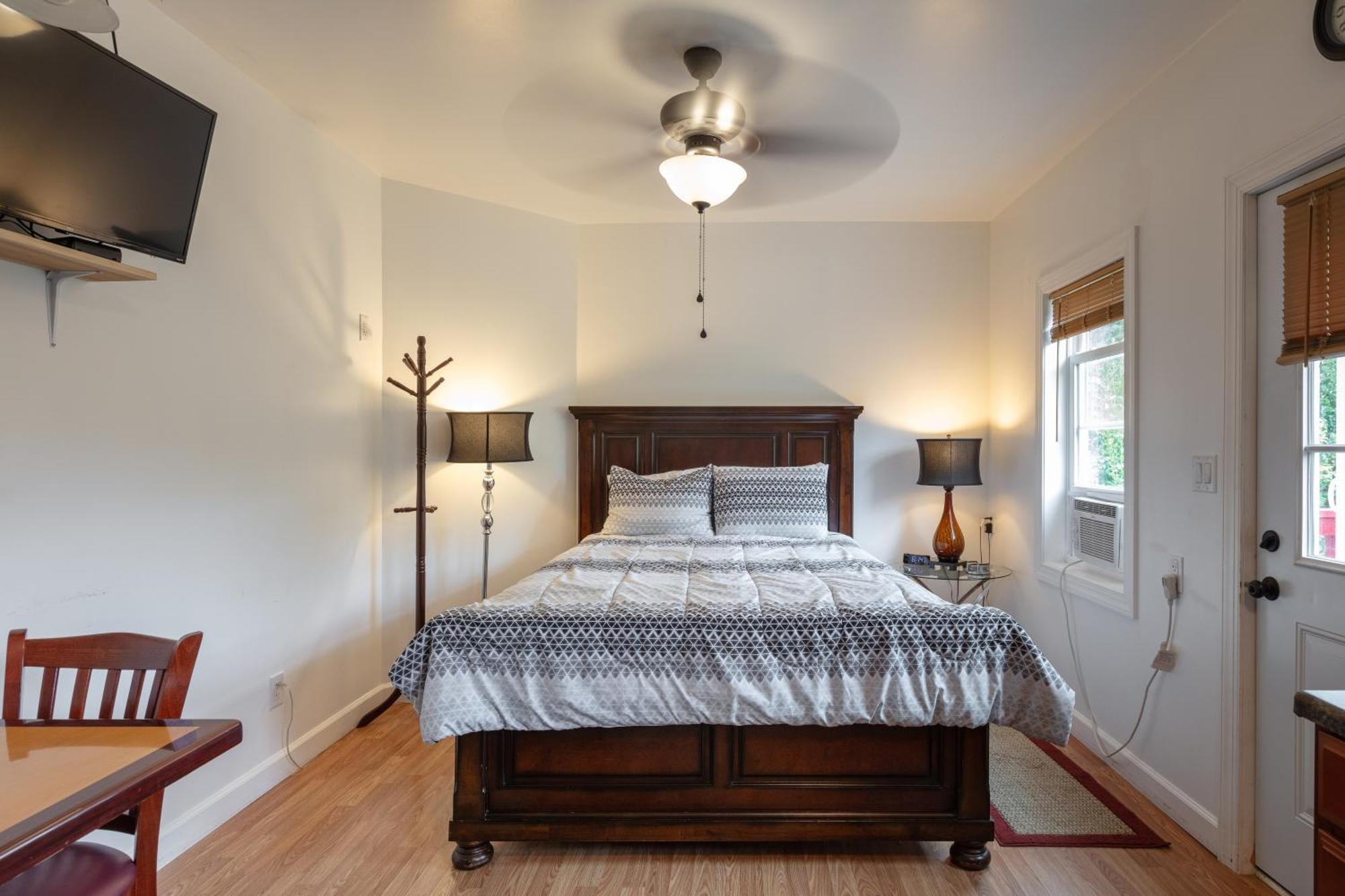 Micosta Leisure Inn Hudson Ngoại thất bức ảnh